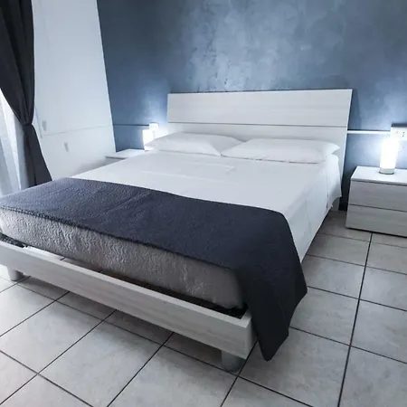 Corso Italia 92 4* Catania