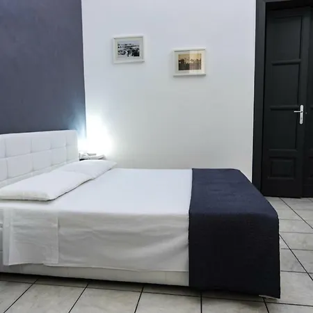 Corso Italia 92 4* Catania