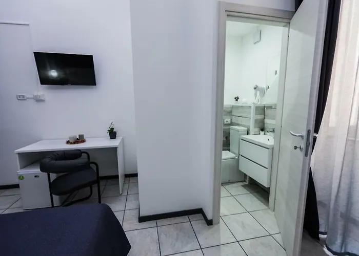 Corso Italia 92 Alojamento de Acomodação e Pequeno-almoço 4*